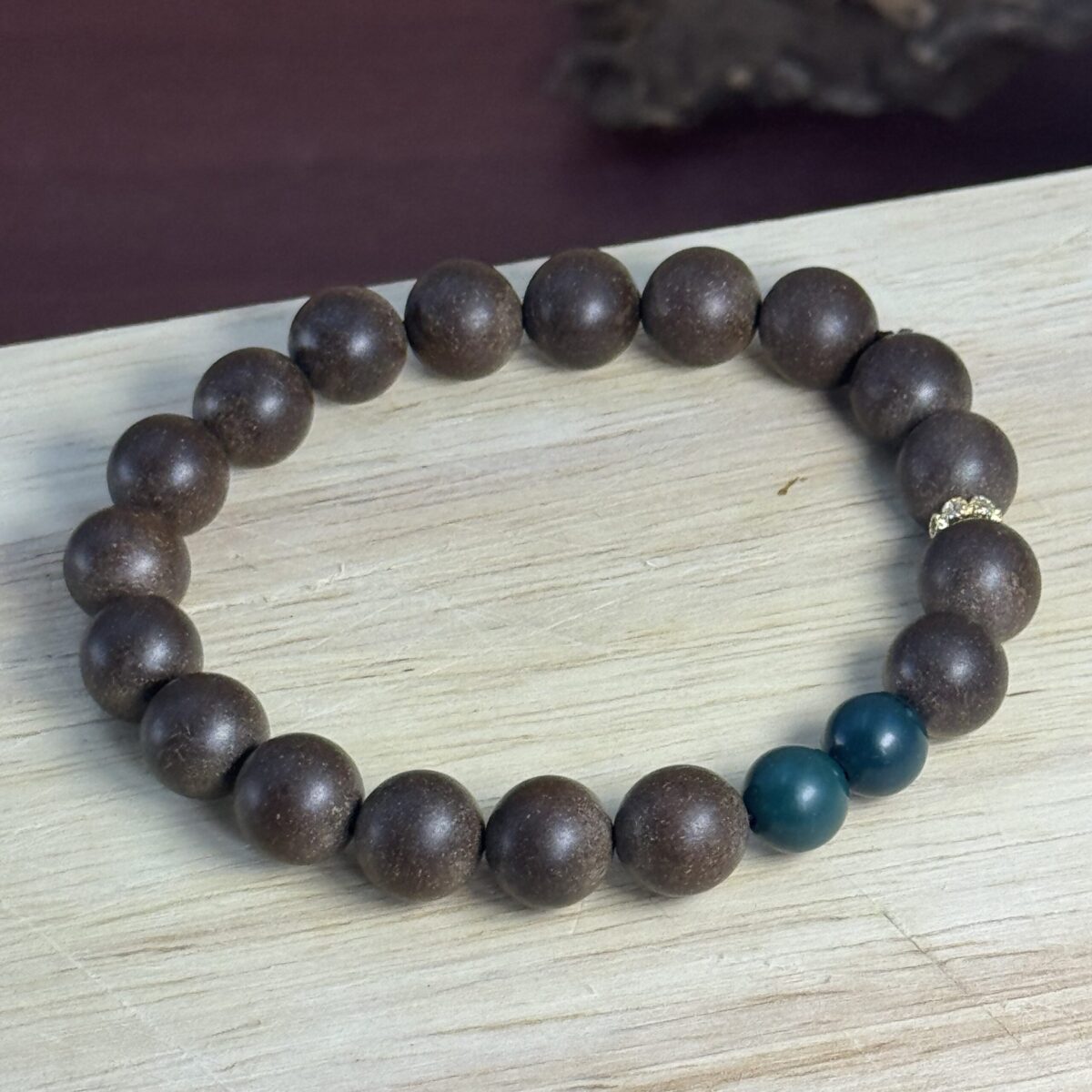 725de8f9c0b2f111fc7e3b3e2a838f89 Natural Body Vitality & Wellness Wearable Bracelet – Image 1